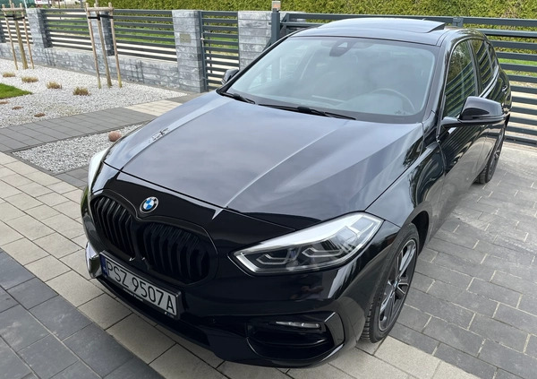 BMW Seria 1 cena 118900 przebieg: 16815, rok produkcji 2021 z Błażowa małe 562